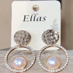 Ella Rose Gold and Pearl Circle Earrings